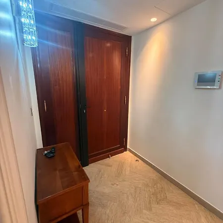 Διαμέρισμα Elegance Et Serenity Luxury 50 M From The