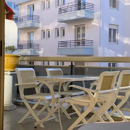 Elegance Et Serenity Luxury 50 M From The Apartment *
