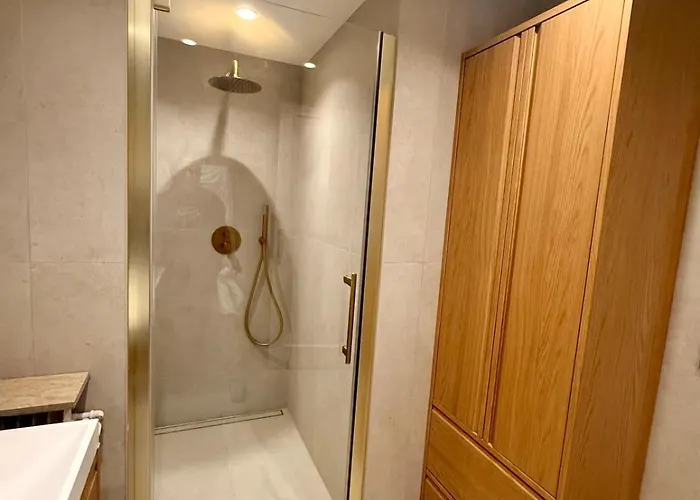 Elegance Et Serenity Luxury 50 M From The 昂蒂布