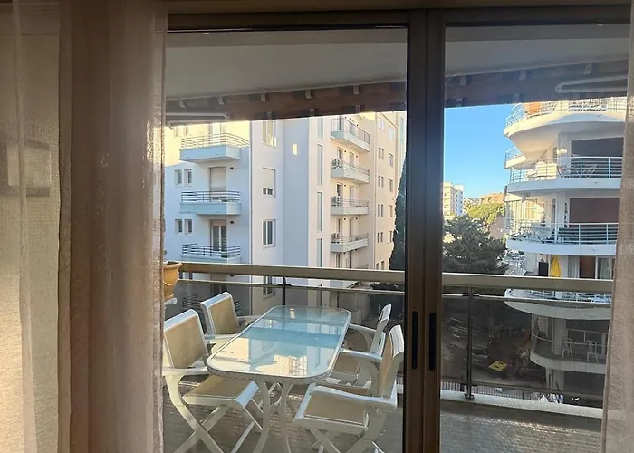 Elegance Et Serenity Luxury 50 M From The